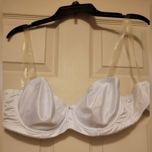 Convertible strap bra